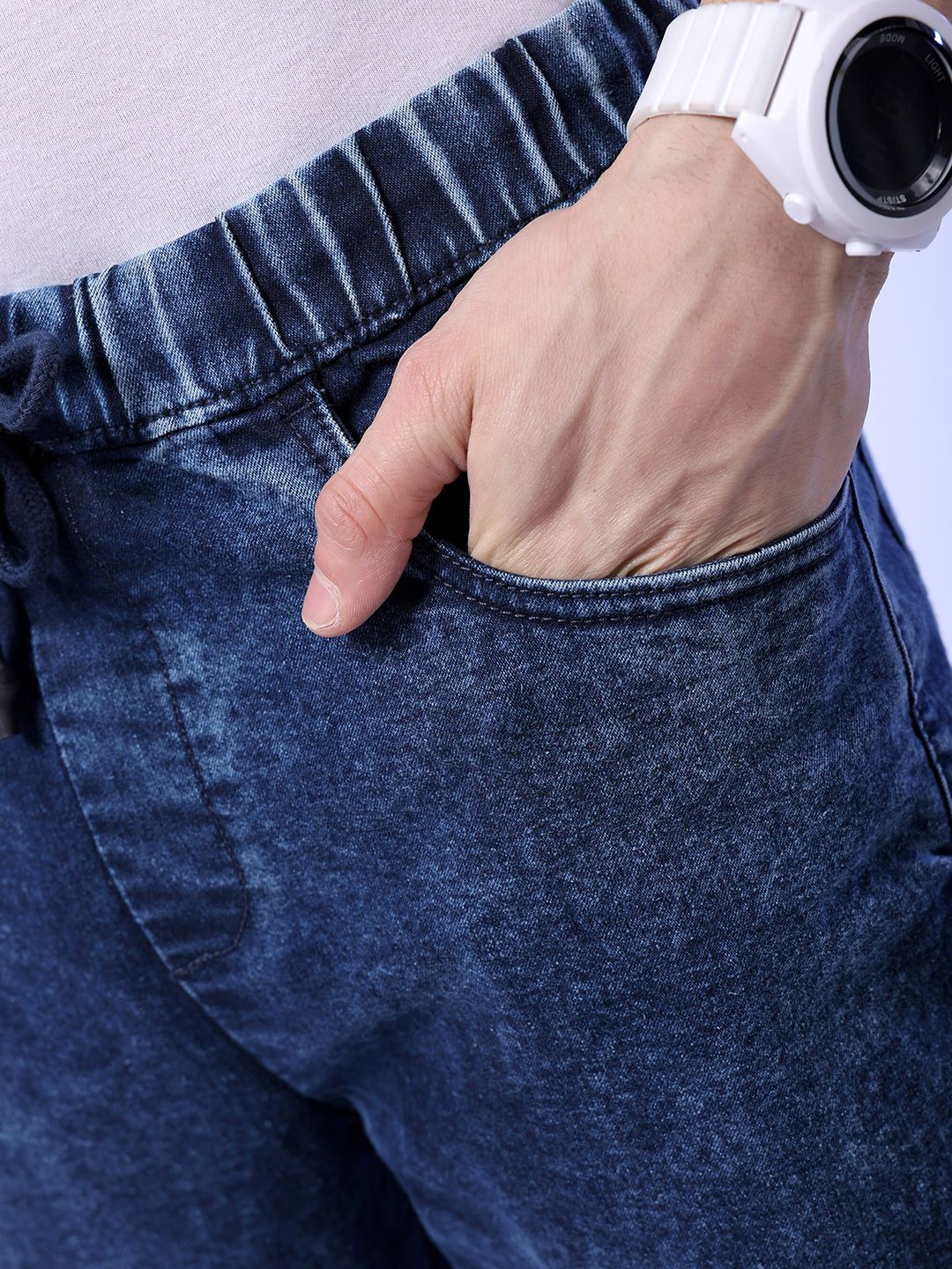 Thumb 4