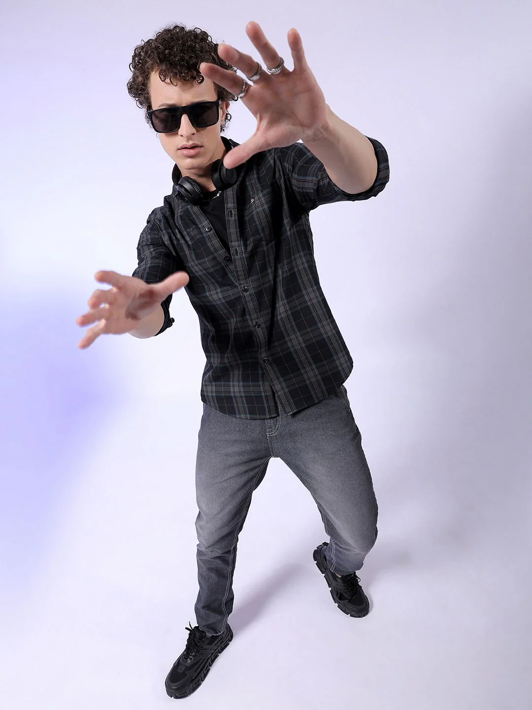 Thumb 4